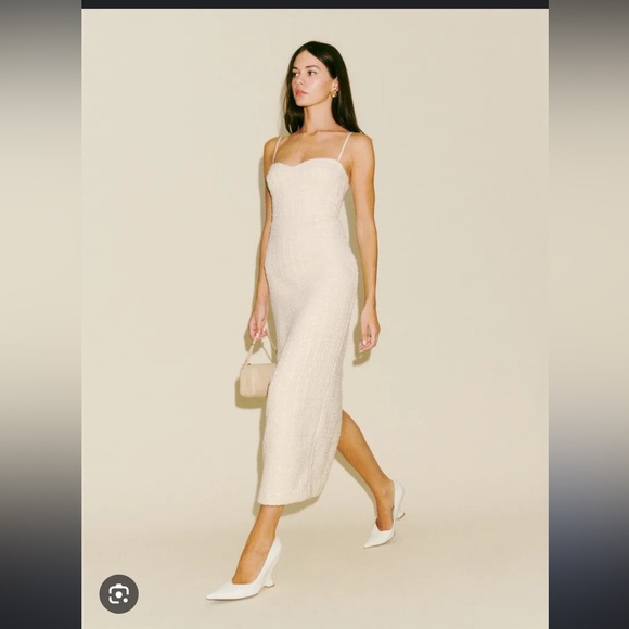 GORGEOUS Lakia dress - Reformation - Used twice - Picture 1 of 14
